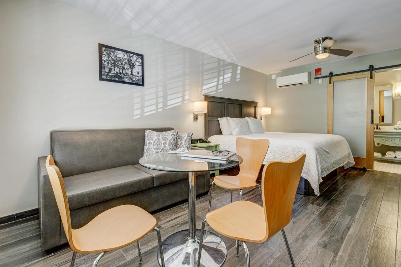 Seven Hills Suites Tallahassee Buitenkant foto