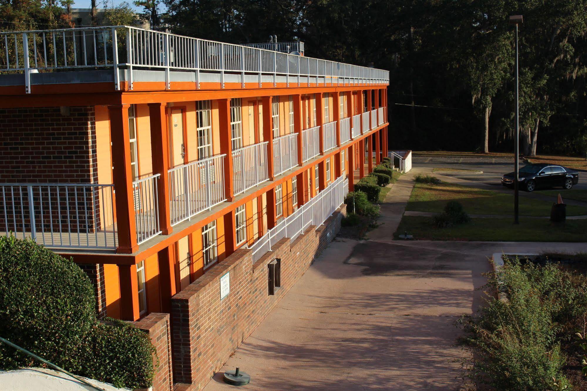 Seven Hills Suites Tallahassee Buitenkant foto